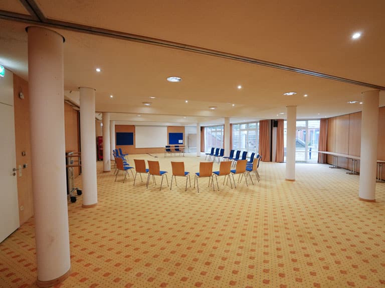 Heidesaal 1-4 Fensterfront